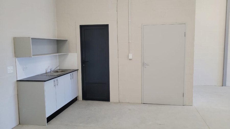 To Let commercial Property for Rent in Montague Gardens Western Cape